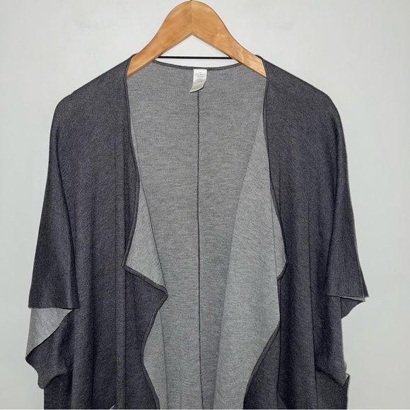 Lululemon After Asana Wrap One Size Fits Most Medium Dark Grey  Cashmere Blend - Picture 4 of 14